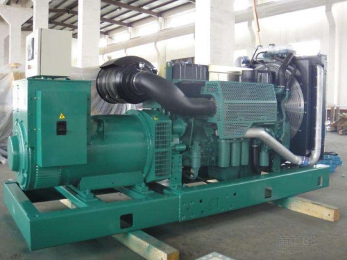 东平便携静音：租赁无声发电机组，便携式解决能源需求